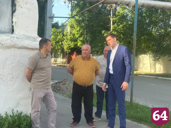 На Привокзальной площади установят арку с часами