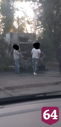 Во дворе дома выгорела грузовая «Газель»