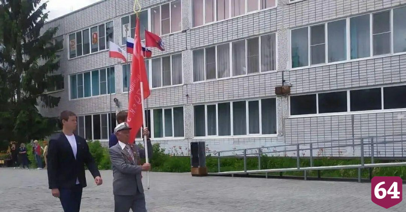 Шествие в Петровске возглавили военнослужащие 60-й Таманской ракетной дивизии