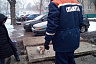 Спасатели достали из колодца котенка