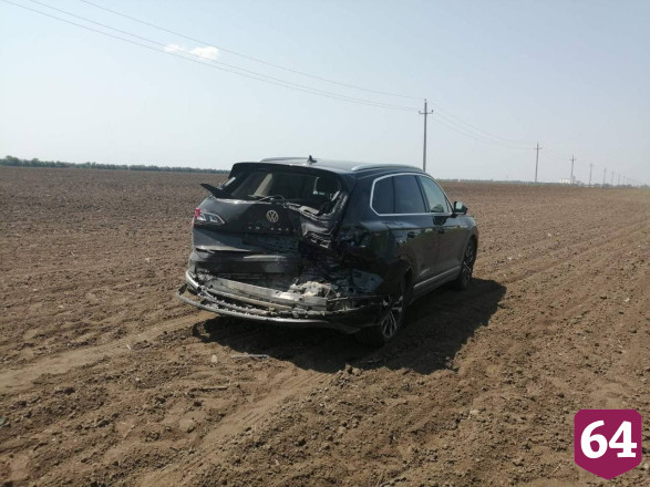 Водитель грузовика погиб в массовом ДТП под Саратовом