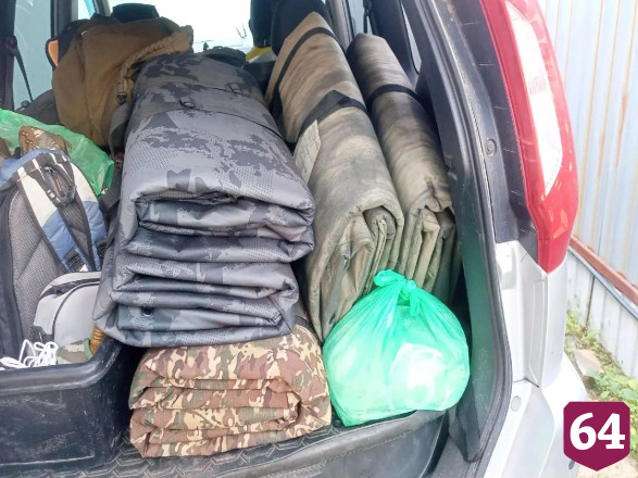 Саратовские волонтеры отправили землякам на фронт мотоцикл и антидроновые пончо
