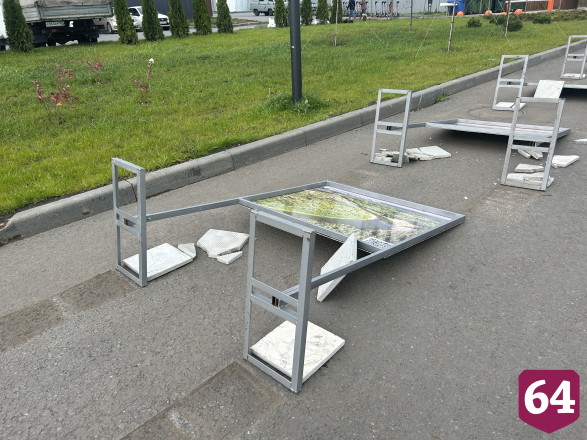 Разрушена фотовыставка красивых мест на набережной Саратова