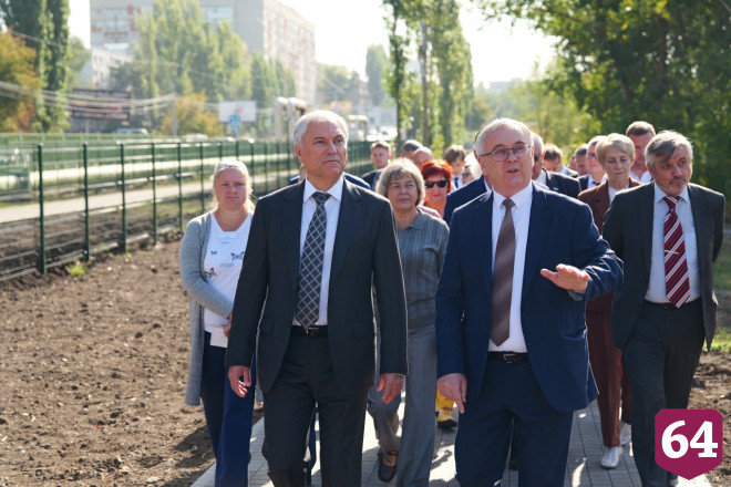 В Саратове завершили реконструкцию второго участка Ботанического сада 