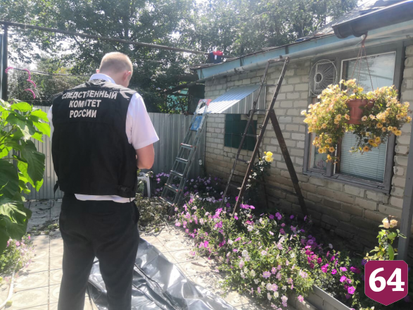 Под Саратовом мужчину убило током при ремонте крыши