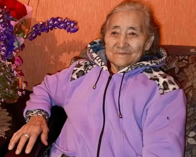 Саратовская долгожительница в 95 лет работает по дому и помогает в хозяйстве 