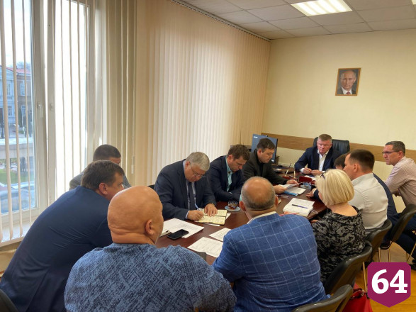 Названы причины затянувшейся реконструкции техникума в Саратове