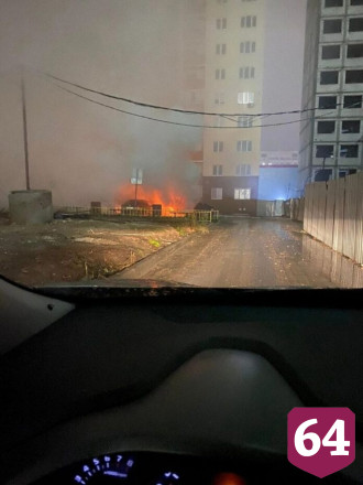В Саратове горели два автомобиля
