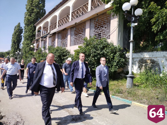 В Вольске укрепляют берег Волги для набережной с пляжем 