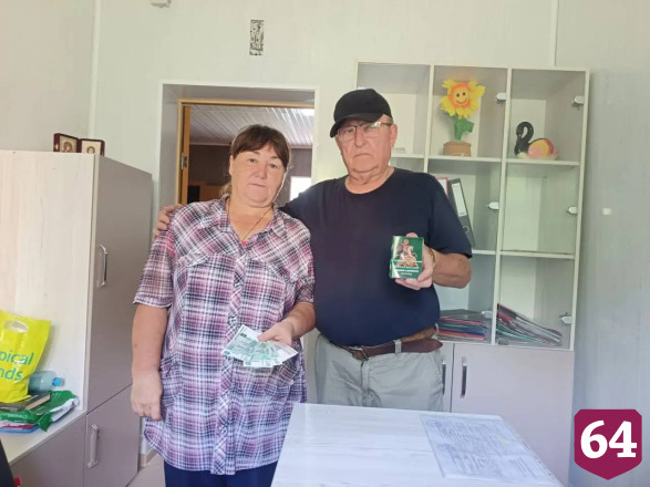 Саратовский фермер передал для бойцов очередной автомобиль