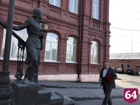 Саратовских медсестер назвали «ангелами в белых халатах»