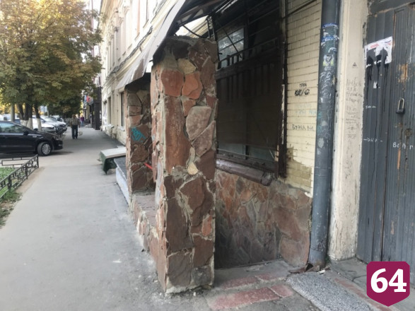 В Саратове магазины торгуют спиртным без лицензии и в запрещенное время 