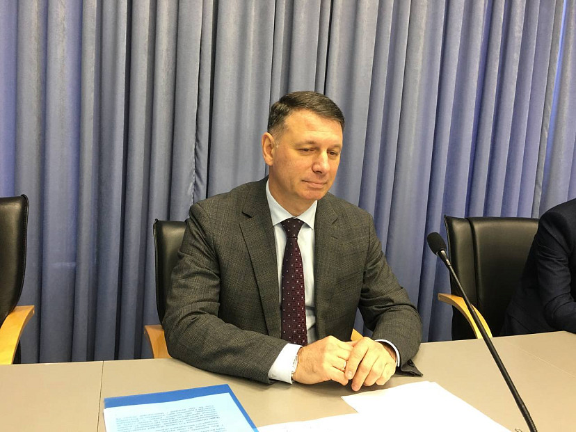 Зампред заявил о повышении зарплат молодых учителей 