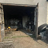 Молодой саратовец ремонтировал автомобиль и едва не сгорел в гараже