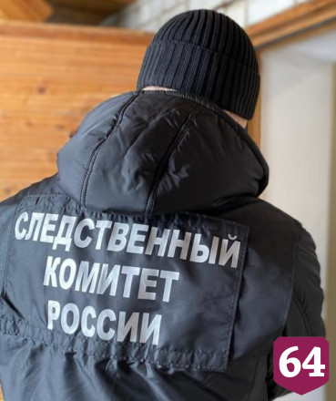 Коммунальщик нашел в подвале многоэтажки окоченевший труп