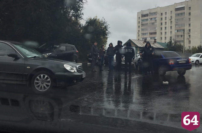 На Большой Садовой столкнулись 3 автомобиля