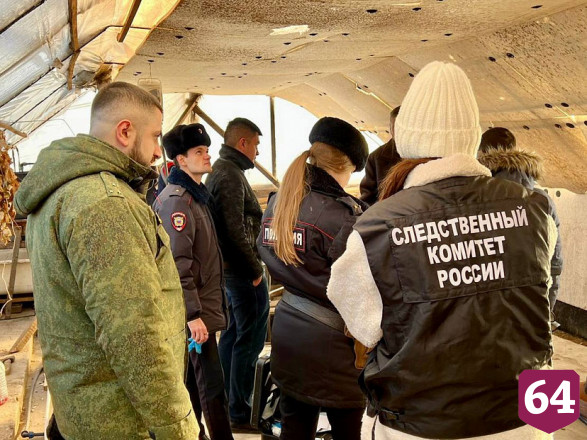 В поле под Энгельсом рабочий насмерть забил коллегу