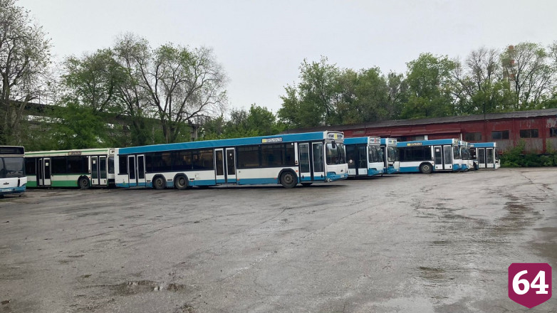 В Саратове обещают полностью обновить автобусы на двух маршрутах