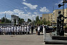 В Саратове у памятника военной медсестре читали стихи и пели песни