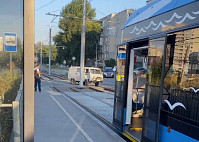 На Огородной из-за ДТП с «буханкой» 2 часа стояли трамваи 