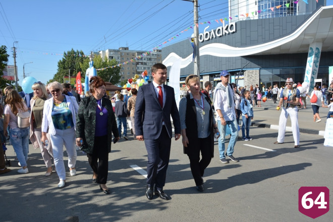 На «Покровском Арбате» в Энгельсе День города отметили 80 тысяч человек