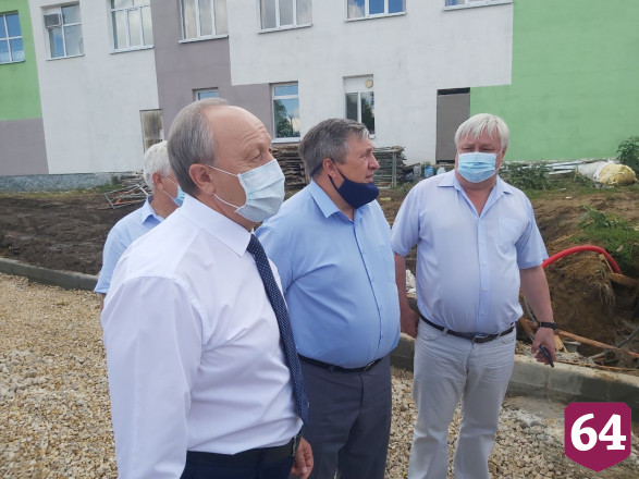 Губернатор обозначил сроки открытия новой школы в Дубках