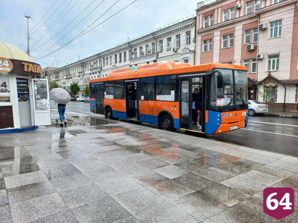 В Саратове обещают полностью обновить автобусы на двух маршрутах