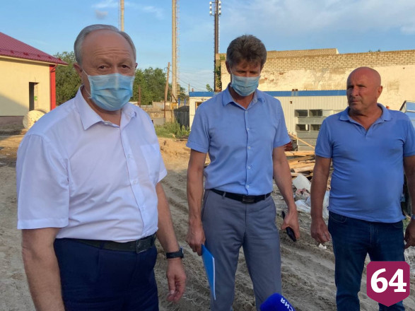Саратовские студенты попросили у губернатора трактор