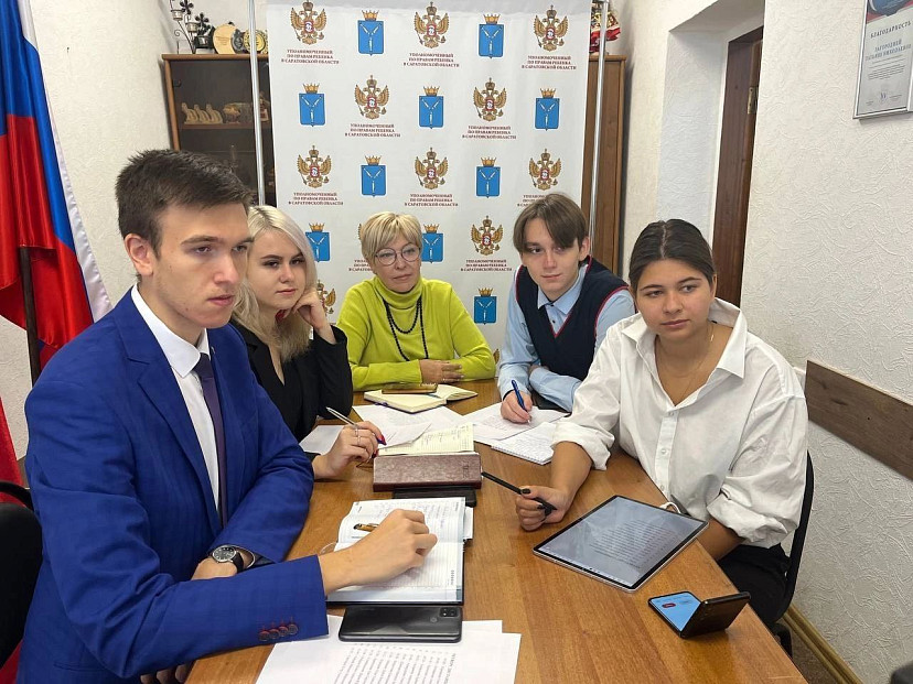 Саратовские школьники назвали места незаконной торговли вейпами
