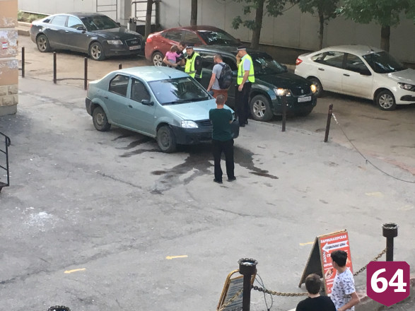Полицейские задержали пьяного водителя и разогнали ночных хулиганов
