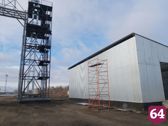 Под Саратовом строят зернохранилище за 300 млн рублей