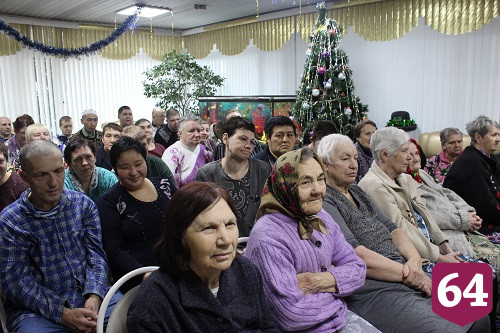 В Энгельсском доме-интернате проходит декада праздничных новогодних мероприятий