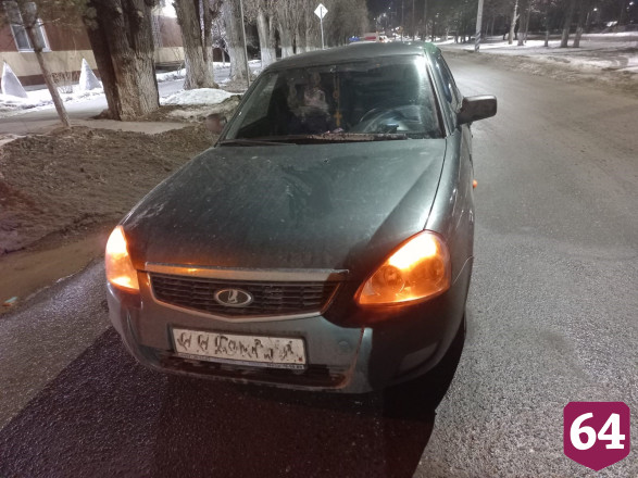 В Балакове на пешеходе сбили мужчину