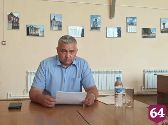 На должность главы Хвалынского района претендуют два чиновника