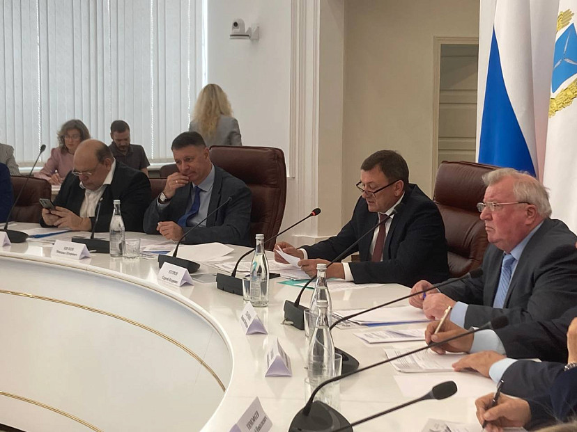Зарплаты молодых саратовских педагогов превысят 34 тысячи рублей 