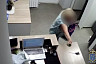 В Саратове пенсионерка угрожала сотруднице ПВЗ канцелярским ножом