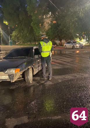 Полицейские вышли в ночной рейд и оштрафовали 7 человек за маски