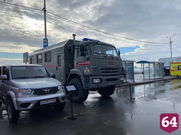 Взрыв льда на реке Медведице показали в онлайне 