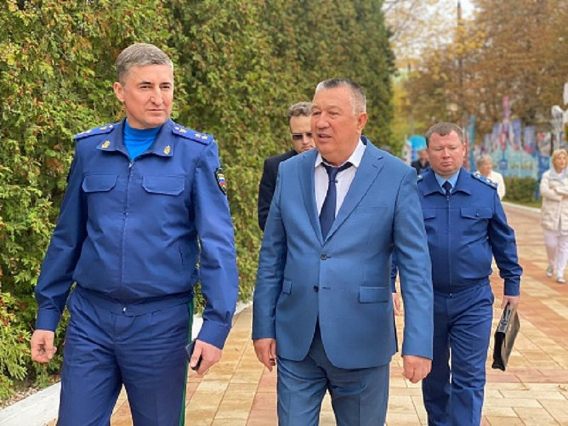 Прокурор Саратовской области Сергей Филипенко посетил Энгельсский дом-интернат