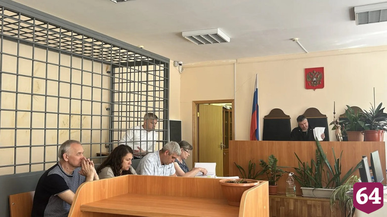 Суд отклонил ходатайство защиты бывшего министра об отводе потерпевшего