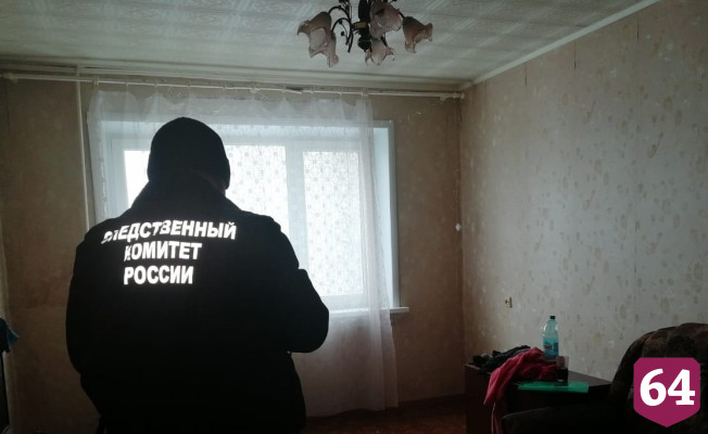 Под Саратовом мужчина нашел труп сожительницы в синяках