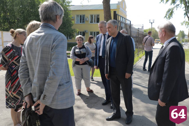 Вячеслав Володин сегодня работает в Саратовской области