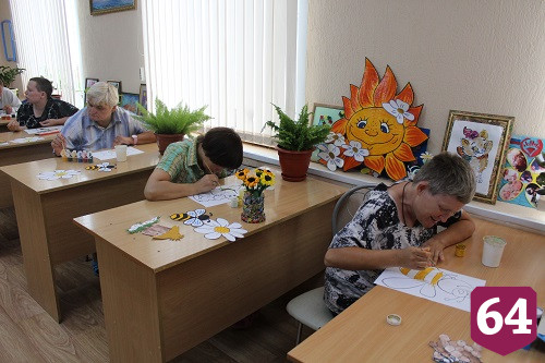 В Энгельсском доме-интернате отпраздновали Медовый Спас