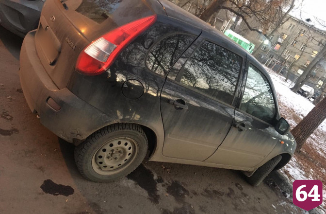 Приставы арестовали «Калину» саратовца из-за кредитных долгов