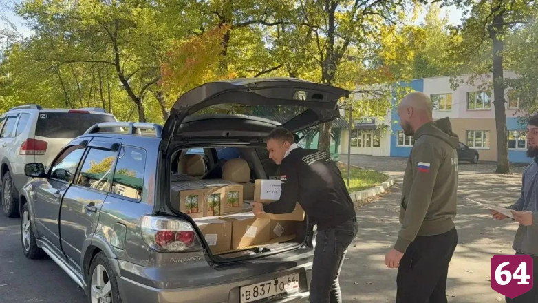Саратовские активисты передали гуманитарную помощь бойцам отряда «БАРС‑Саратов»
