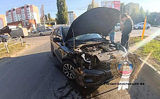 Женщина покалечилась в аварии на проспекте Строителей