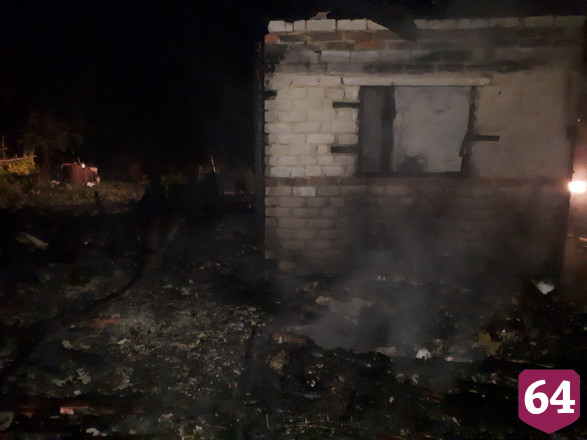 Установлены личности сгоревших под Саратовом дачников 