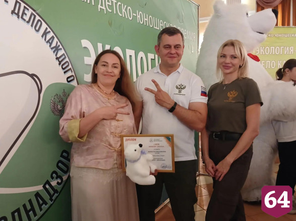 В Саратове победителям международной экопремии вручили принтеры и телевизоры