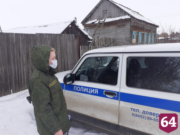 Сын обнаружил мертвой жительницу Саратовской области