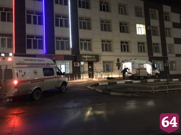 В Саратове мужчину в наушниках сбил поезд